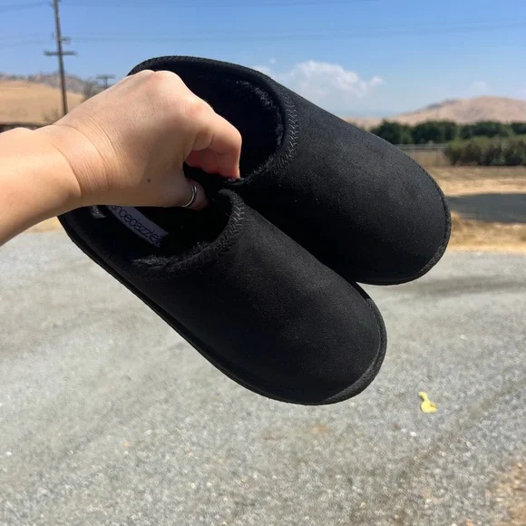 Black Suede Platform Slippers - Picture 3 of 3